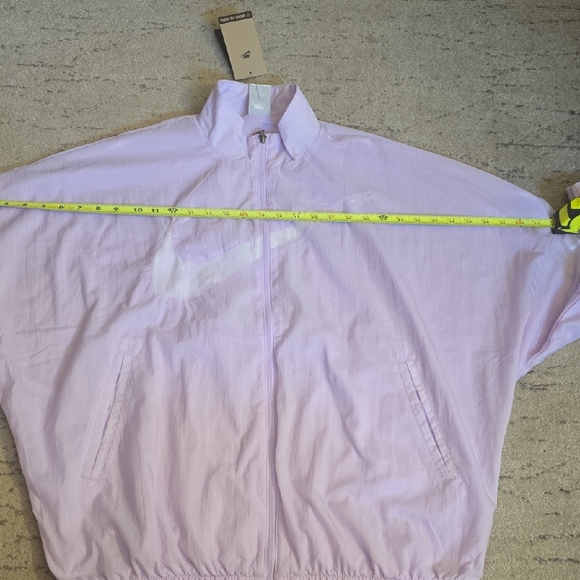 Nike Sportswear Essential Women's Oversized Woven Jacket, Size M, NWT - Picture 13 of 16